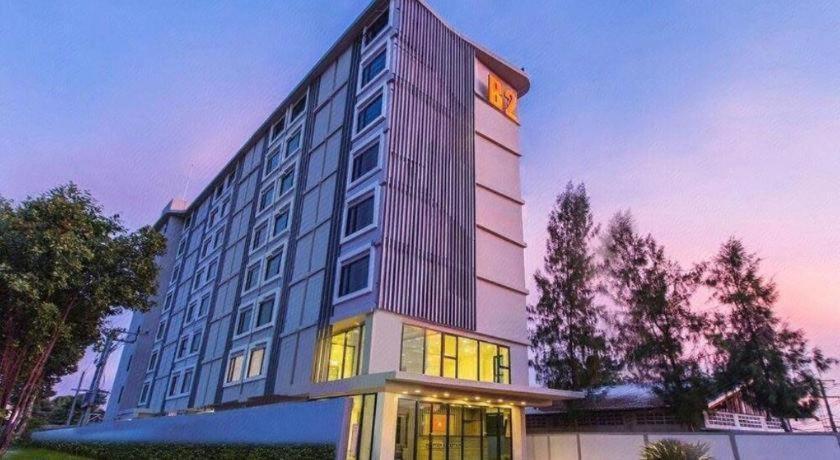 B2 Phitsanulok Boutique & Budget Hotel Exterior foto